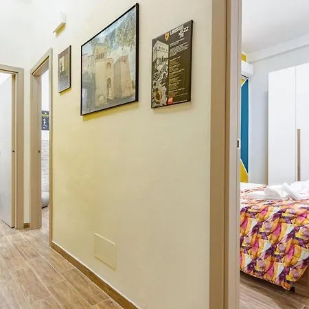 Guesthost - Casa Di Angelo Vibrant *