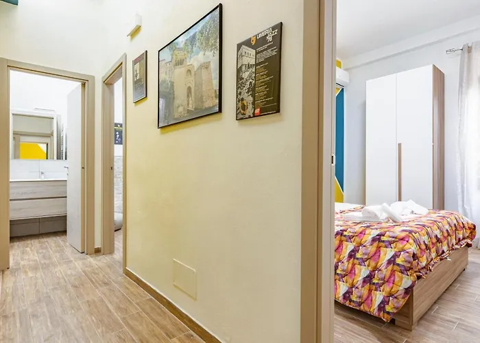 Guesthost - Casa Di Angelo Vibrant *